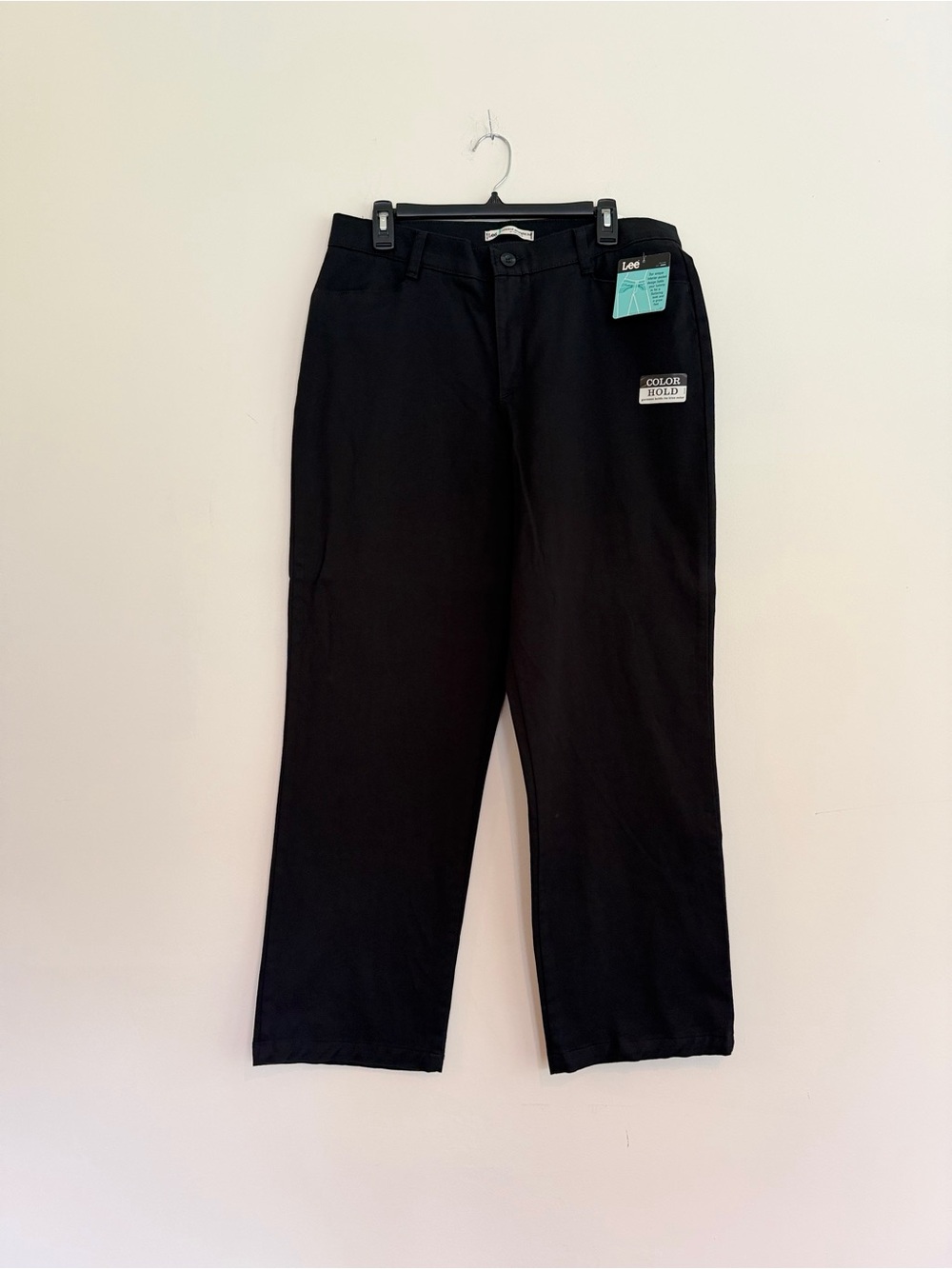 NWT Lee Relaxed Fit Black Stretch Chino Pants Color Hold Size 16 Women’s